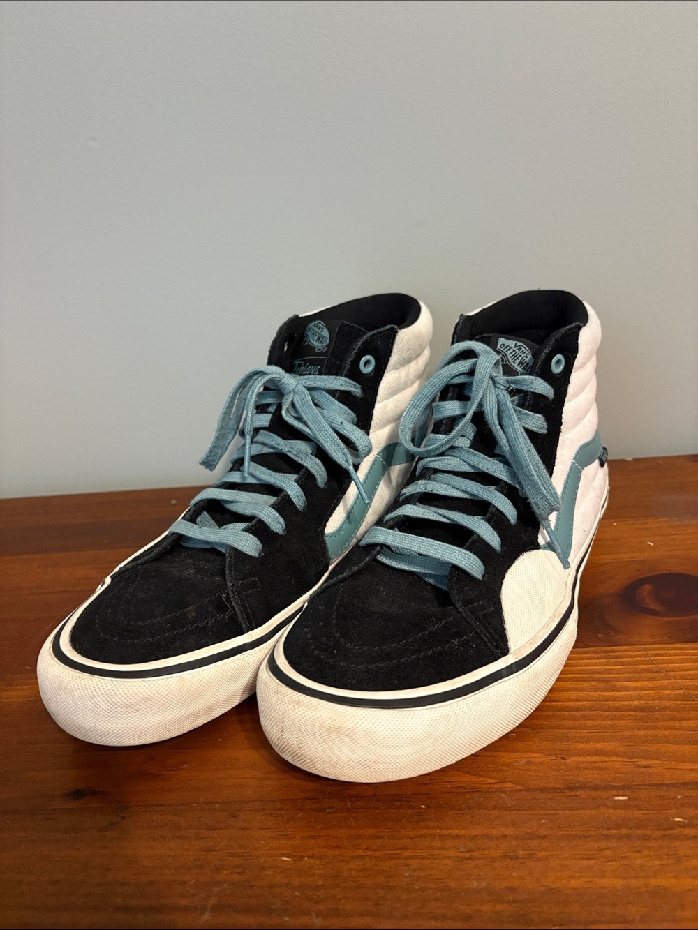 Vans Sk8-Hi Pro Fabiana Delfino Black Oil Blue Men’s Size 9.5 Skate Sneakers